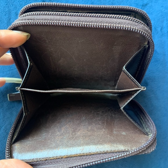 Authentic Gucci compact wallet brown - Picture 4 of 5